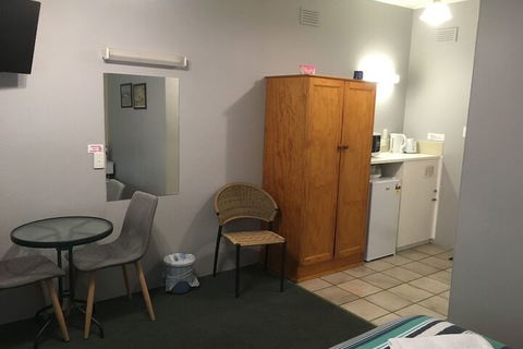 Camperdown Cascade Motel - Wagga Wagga Accommodation 5