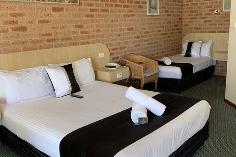 Branxton House Motel, Hunter Valley - Accommodation Fremantle 6