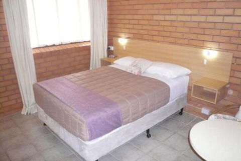 Grong Grong Motor Inn - WA Accommodation 4
