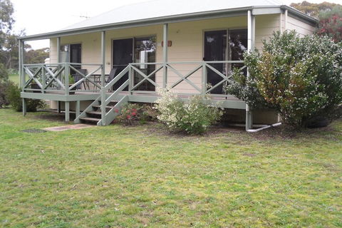 Wenton Farm Holiday Cottages - Hervey Bay Accommodation 1