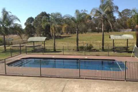 Alexander The Great Motel - Accommodation Newcastle 4