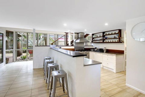 A Perfect Stay - Jimmy's Beach House - Hobart Tourism 4