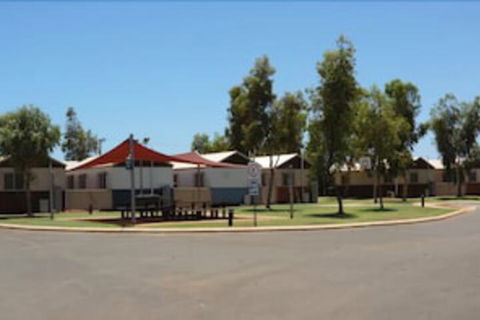 Karratha Village - Holiday Sydney 0