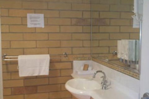 Cotswold Motor Inn - Accommodation Fremantle 7