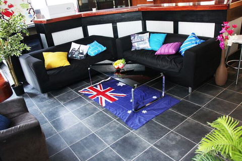 OziHouse Collingwood - Hostel - Cruises Travel 4