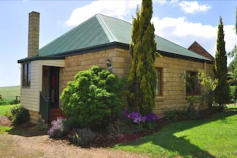 Killynaught Spa Cottages - Kingaroy Accommodation 0