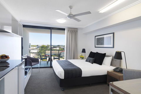 Oaks Mackay Carlyle Suites - New South Wales Tourism  5