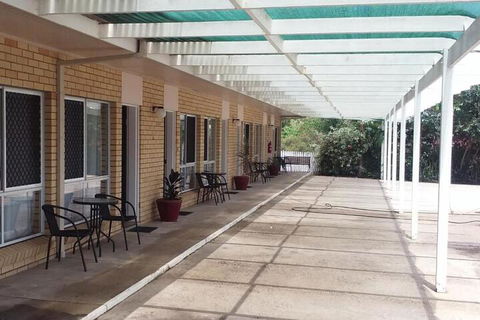 Nambour Central Motel - VIC Tourism 6