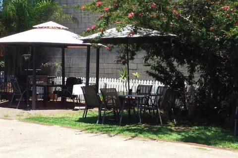 Nambour Central Motel - VIC Tourism 7
