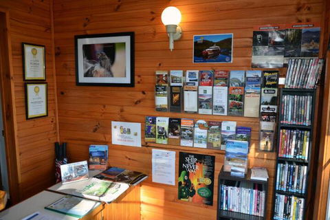 Castaway Holiday Apartments - Whitsundays Tourism 5