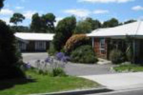 Castaway Holiday Apartments - Whitsundays Tourism 0