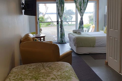 Applebay Guest House - Accommodation Directory 3