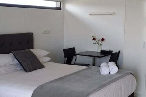 Hiigh Apartments - Accommodation Batemans Bay 3