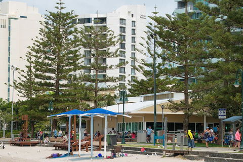 Sandy Point Beach Resort - Mackay Tourism 2