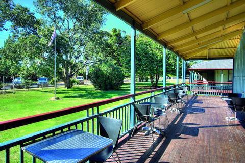 Discovery Parks - Emerald - Hotel WA 1