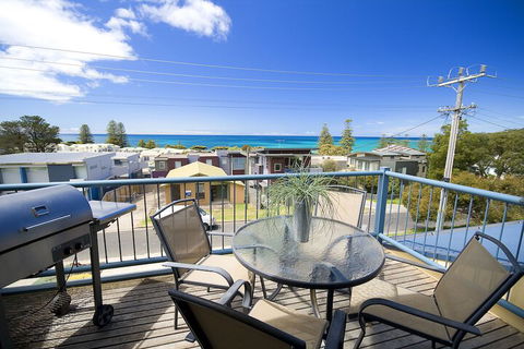 Lorne Ocean Sun Apartments - Yamba Accommodation 5