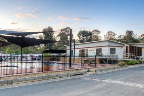 NRMA Echuca Holiday Park - Carnarvon Accommodation 6