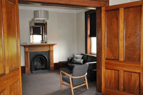 Cowgill House - Byron Bay Accommodation 5