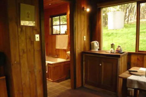 Braeside Mt Macedon Country Retreat & Bed & Breakfast - Whitsundays Tourism 7