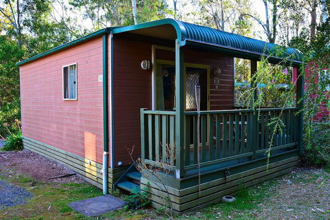 Jervis Bay Cabins & Hidden Creek Campsite - Victoria Tourism 7