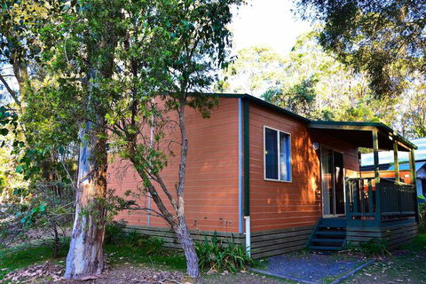 Jervis Bay Cabins & Hidden Creek Campsite - Victoria Tourism 4