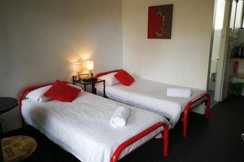 Tamar Cove Motel - Kingaroy Accommodation 7