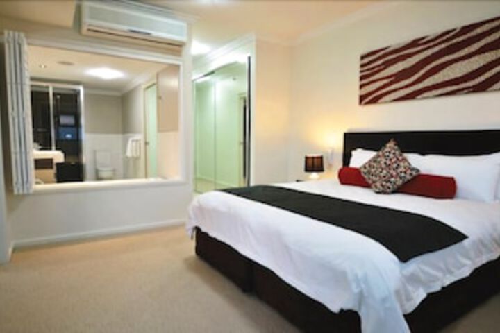 C2 Esplanade Serviced Apartments - thumb 1