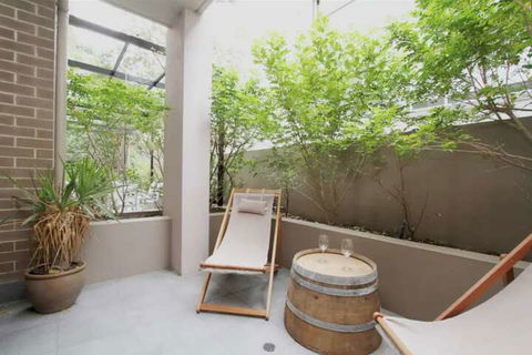 Bondi Beach Garden Apartment - Accommodation Find 6