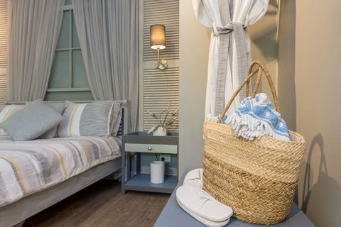 Sailaway Beach House - Holiday Sydney 2