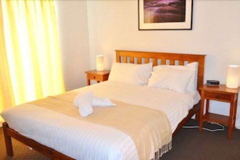170 Hazards View Unit 1 - Accommodation QLD 5