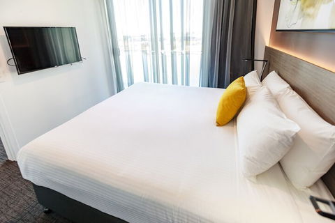 Mercure Sunshine Coast Kawana Waters - Holiday Jervis Bay 4