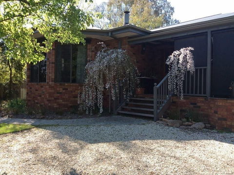 Beechworth Gorge Walk Guest House - Tourism Listing 0