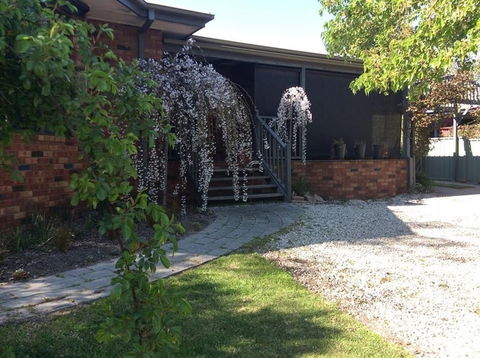 Beechworth Gorge Walk Guest House - Tourism Listing 1