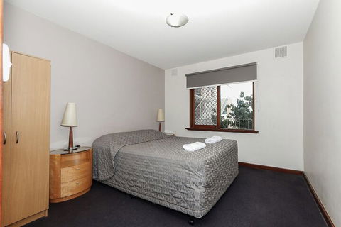 Burswood Lodge Apartments - Wagga Wagga Accommodation 1