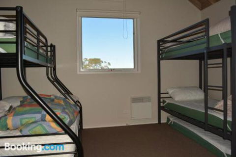 Alpine Edge - Sunshine Coast Guide 5