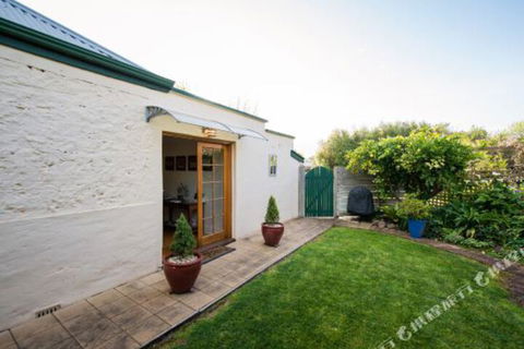 Georgies Cottage - Accommodation NSW 5