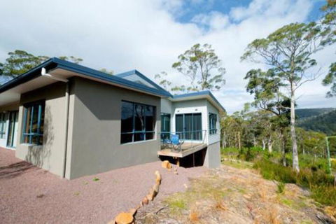 Hill Top Retreat - Accommodation Port Hedland 6