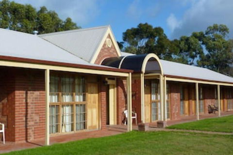 Coonawarra Units - Kempsey Accommodation 0