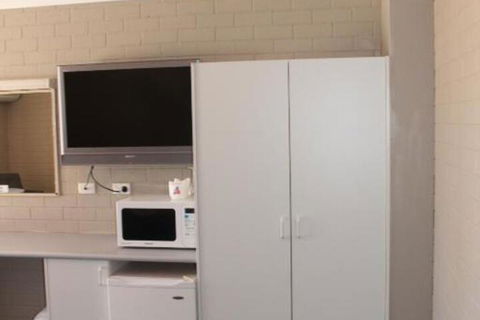 Canowindra Riverview Motel - Accommodation VIC 3