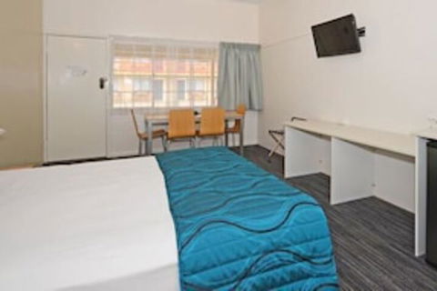 Urangan Motor Inn - Hobart Tourism 4