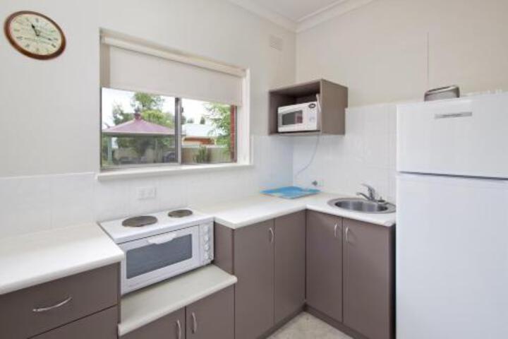 Abbey Apartments - thumb 6
