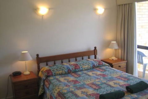 Dulkara Holiday Units - Sunshine Coast Guide 3