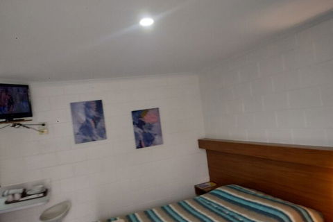 Albury Central Motel - Lightning Ridge Tourism 6