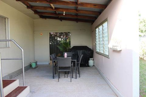 Indulge Homes - 77 Olive - Whitsundays Tourism 6