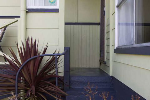 Lady Barron Holiday Home - WA Accommodation 1