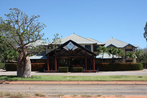 Apartments At Blue Seas Resort - New Castle Holiday 4