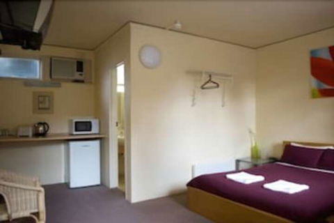 St Kilda Hostel - Holiday Sydney 1