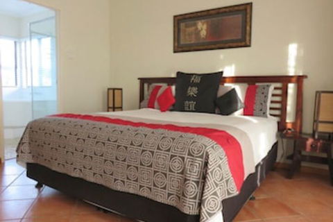 Ochre Moon B&B - Victoria Tourism 4