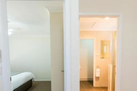Bottletree Apartments On Garget - Cruises Travel 0