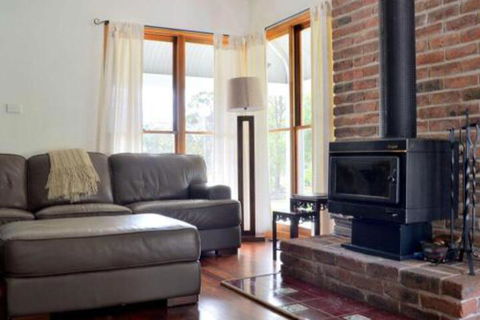 La Sila Homestead On Marrowbone Cutest Cottage In The Hunter With Killer Views - Accommodation Australia 6